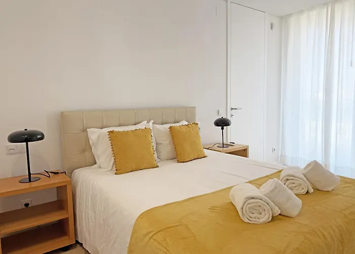 Delmar Waterfront Apartament *