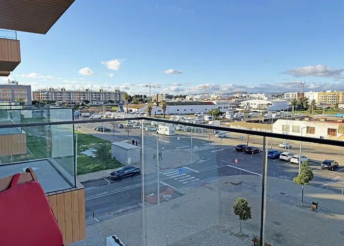 Delmar Waterfront Apartament *